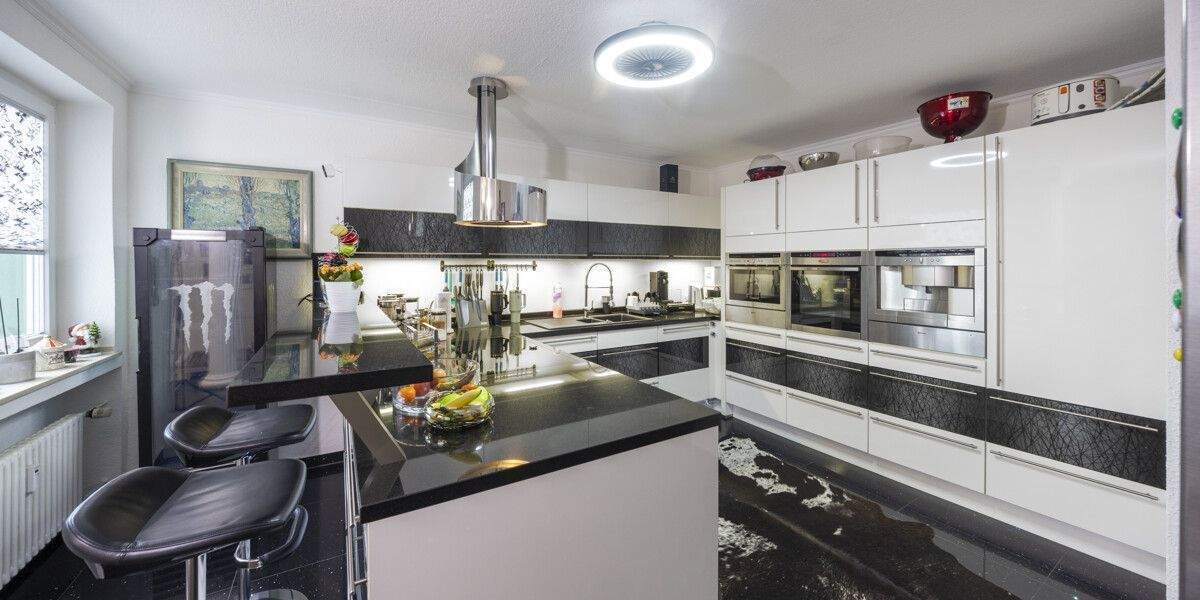 Etagenwohnung Düsseldorf Mörsenbroich - 4 Zimmer, 197 m&sup2;, 590.000&euro; | Angebot:25779188