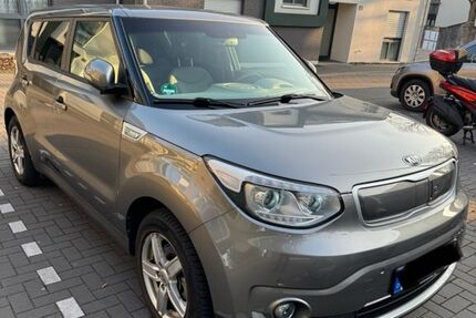 Kia Soul 31.000 km 10.900 &euro; Solingen 42697