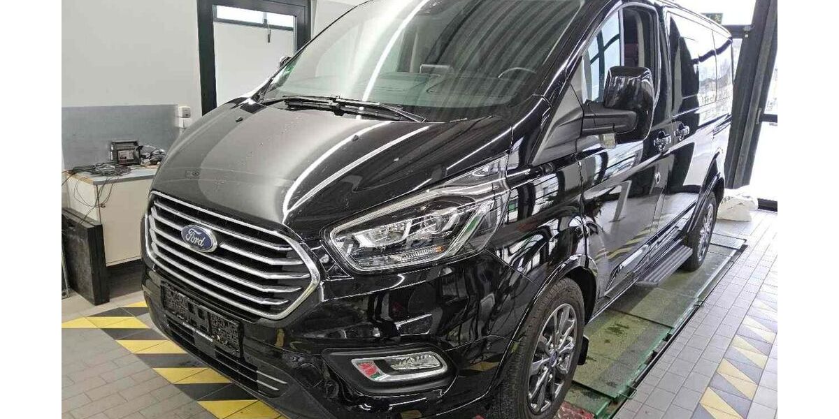 Ford Tourneo Custom 39.900 km 37.990 &euro; Solingen 42653