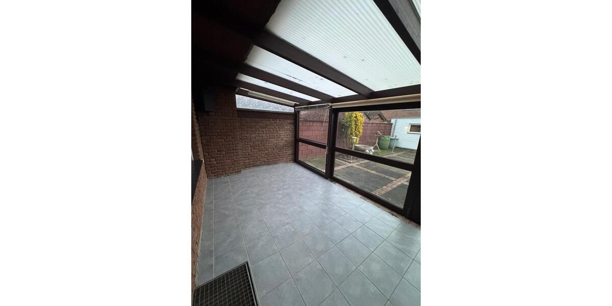 4-Zimmer-Wohnung mit Terrasse & Garage in Bergheim-Zieverich 4 zimmer
