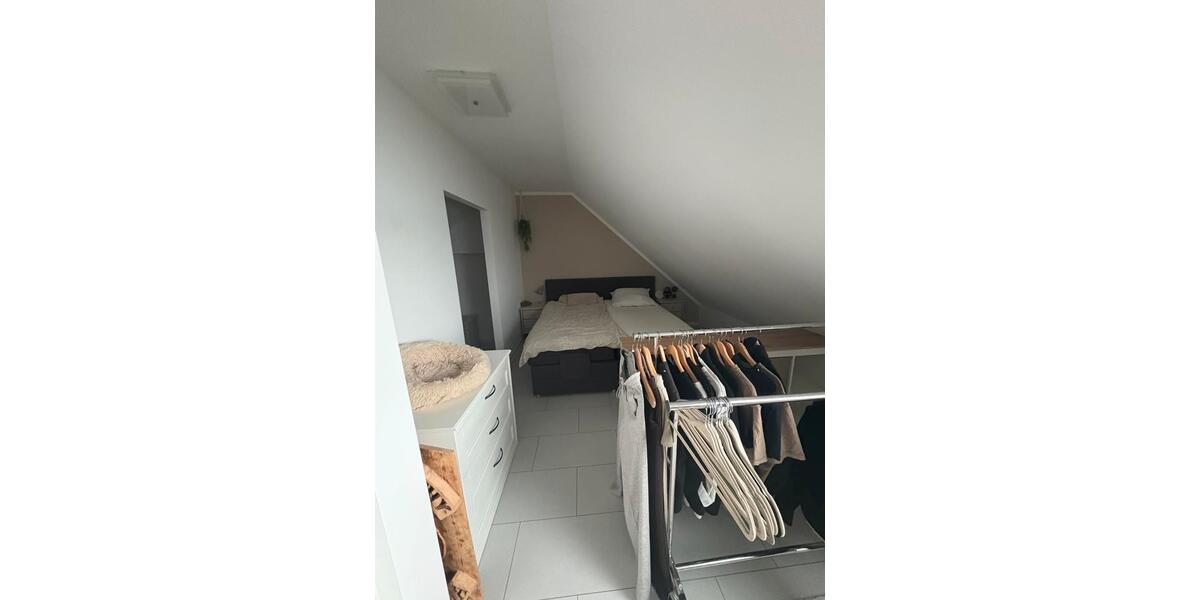 Schöne große 4 Zimmer Wohnung in Neuss Norf 4 zimmer