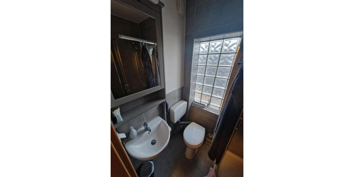 Dachgeschoßwohnung Grevenbroich Hemmerden - 1 Zimmer, 44 m&sup2;, 575&euro; | Angebot:25589819