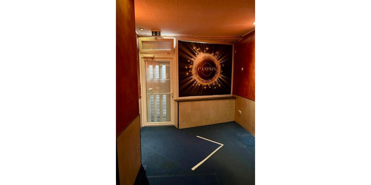 Attraktives LadenlokalGewerbeeinheit in Köln Kalk zimmer