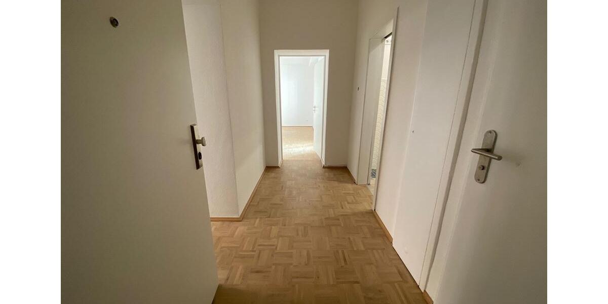 Bezugsfreie 3-Zi.-Wohnung mit Terrasse & Keller in beliebter Lage 3 zimmer