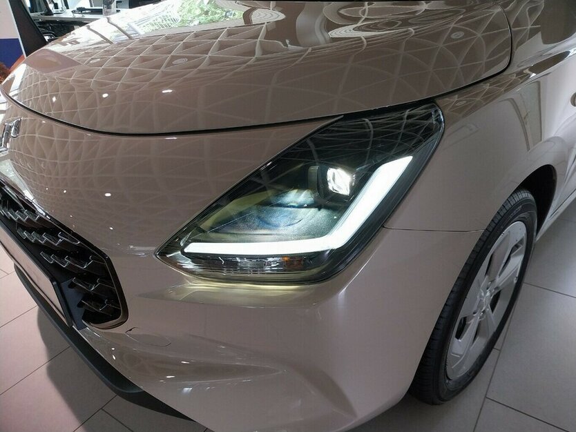 Suzuki Swift Comfort 3.000 km 18.880 € HAAN 42781