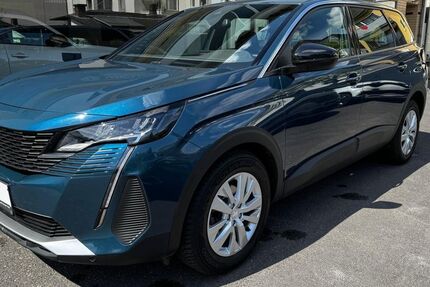 Peugeot 5008 34.000 km 25.490 € Troisdorf 53840