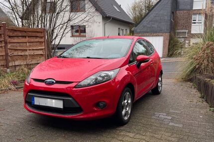Ford Fiesta 107.500 km 3.350 &euro; Leichlingen 42799