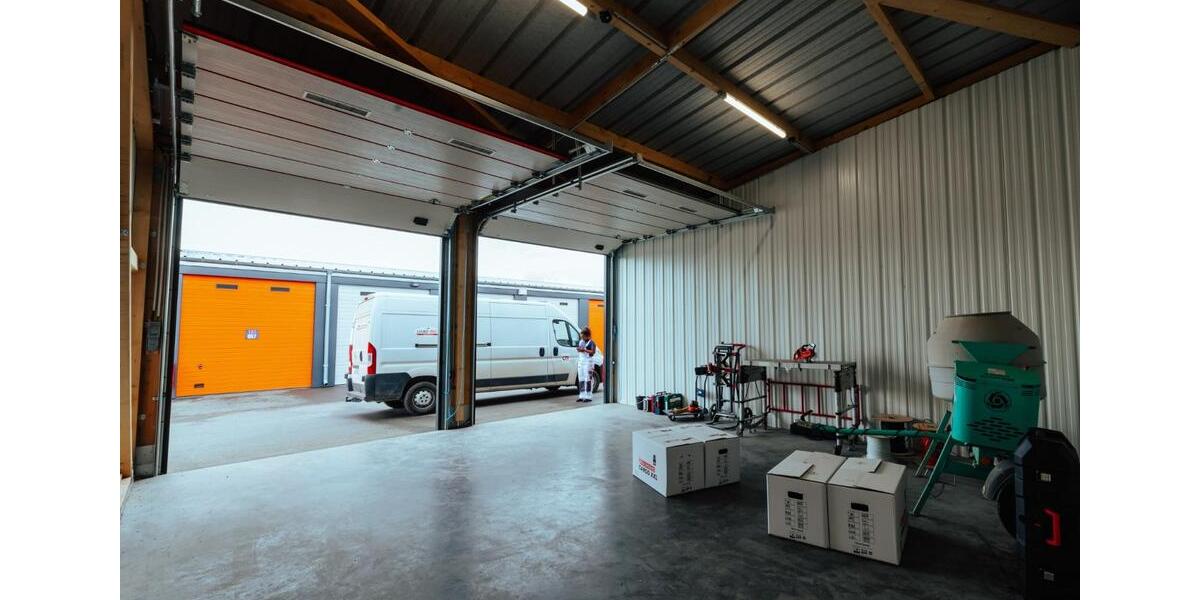 FRÜHLINGSANGEBOT! 28-112m² Lager- und Hallenflächen | 1. Miete Gratis | Lagerfläche mieten in Solingen-Dellenfeld zimmer