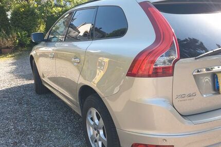 Volvo XC60 133.750 km 16.950 € Neuss 41462
