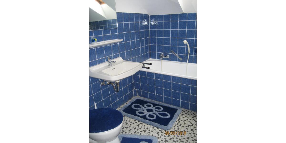 Attraktive Dachgeschosswohnung, 60 m² 2. Etage Neuss Pomona 2.5 zimmer