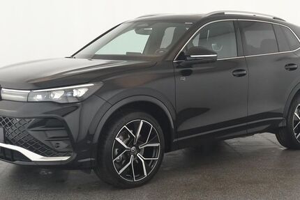 VW Tiguan 15.300 km 46.084 &euro; Neuss 41460
