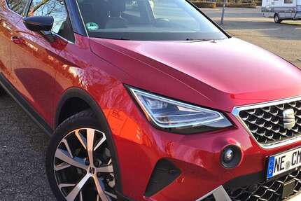 Seat Arona 2.850 km 28.000 &euro; Neuss 41472