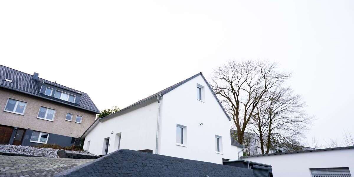 Einfamilienhaus Remscheid Reinshagen - 5 Zimmer, 152 m&sup2;, 399.000&euro; | Angebot:24293597