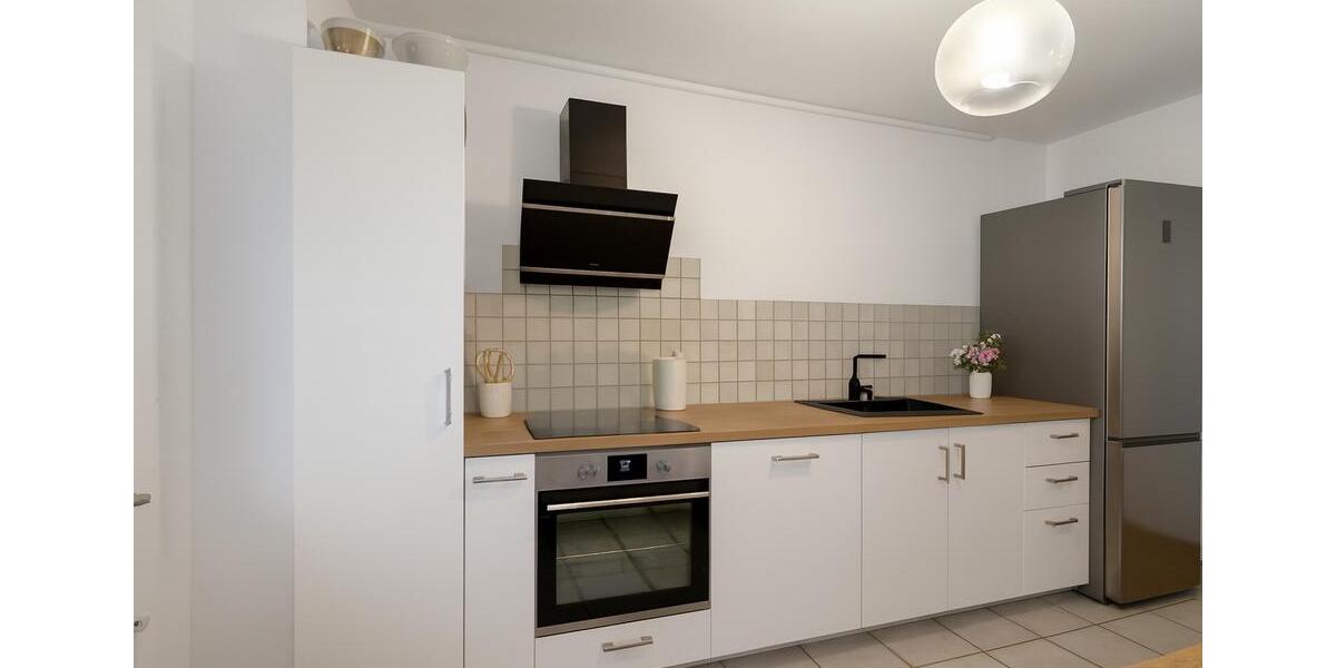 3 Zimmer Wohnung mit Fenster im Bad und im Gäste WC inkl. kostenfreiem Spitzboden 3 zimmer