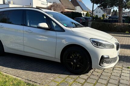 BMW 218 Gran Tourer 85.000 km 14.900 &euro; Niederkassel 53859