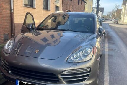 Porsche Cayenne 417.500 km 13.100 &euro; Köln 51145
