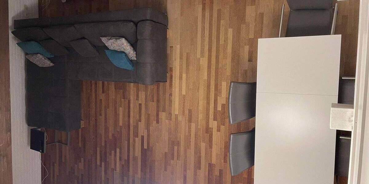 Etagenwohnung Düsseldorf Unterbach - 4 Zimmer, 99 m&sup2;, 2.400&euro; | Angebot:25659177