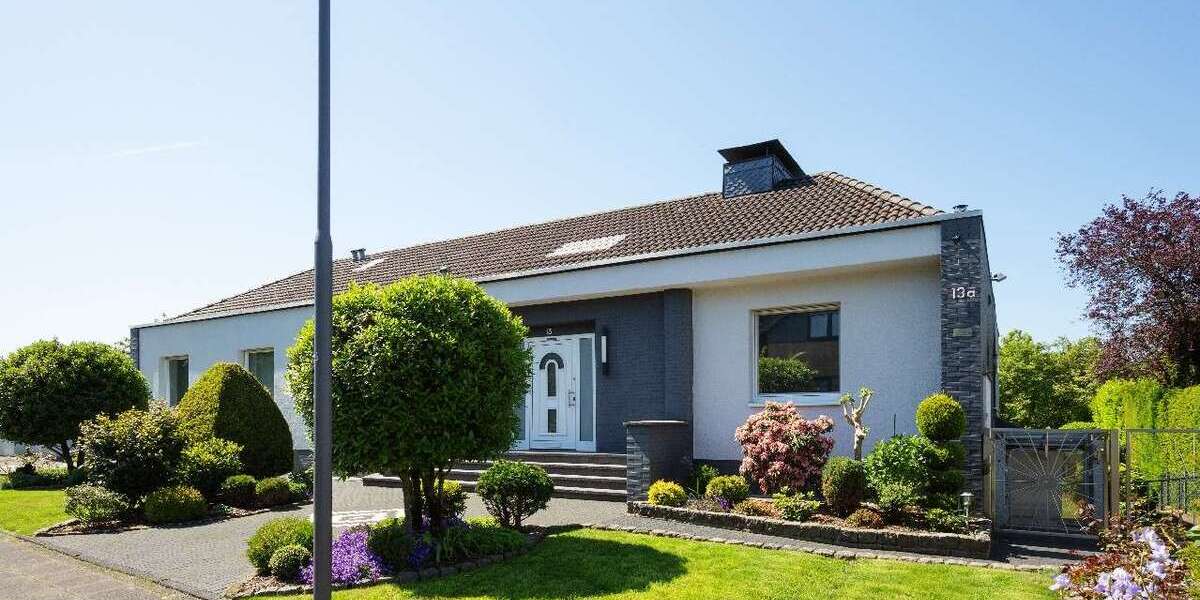 Einfamilienhaus Leverkusen Opladen - 9 Zimmer, 293 m&sup2;, 980.000&euro; | Angebot:27004037