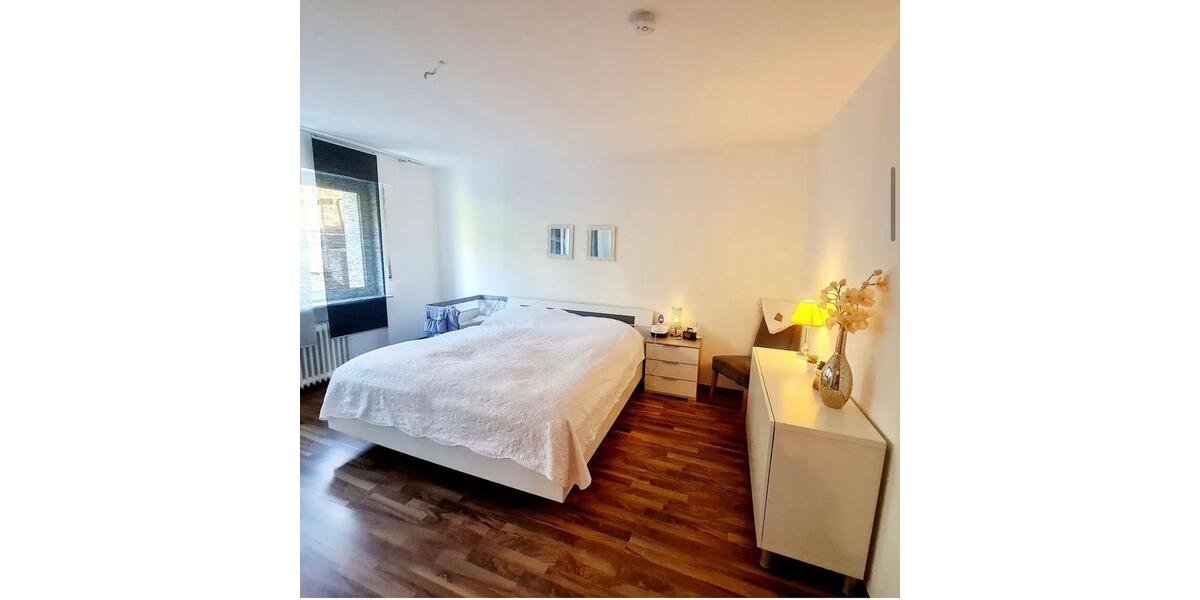 Tolle 3 Zimmer Whg, großer Südbalkon, Blick ins Grüne 3 zimmer