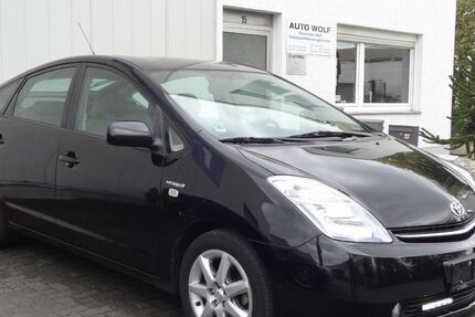 Toyota Prius 105.000 km 7.990 &euro; Langenfeld 40764