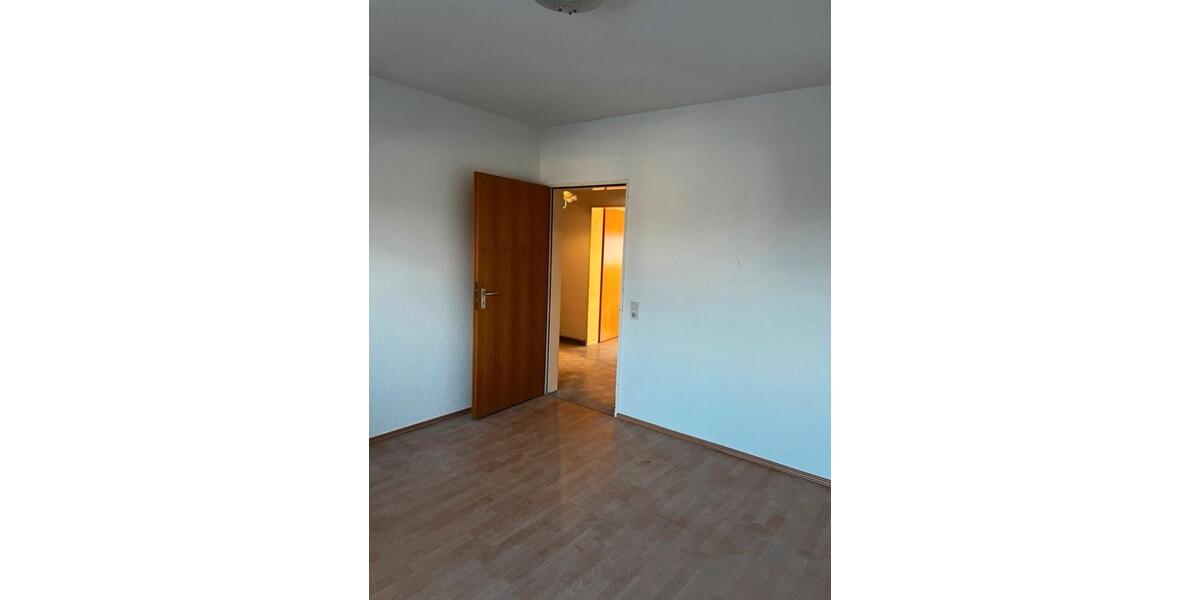 Etagenwohnung Bergheim Ahe - 3 Zimmer, 72 m&sup2;, 1.300&euro; | Angebot:26479529
