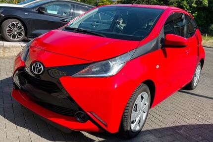 Toyota Aygo (X) 89.240 km 6.490 &euro; Köln 50769