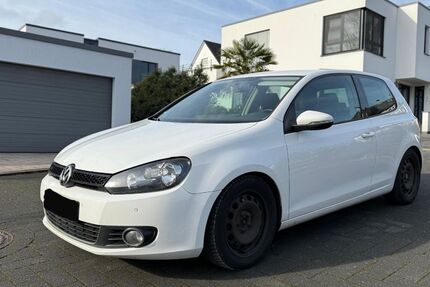 VW Golf 260.000 km 2.700 &euro; Solingen 42659