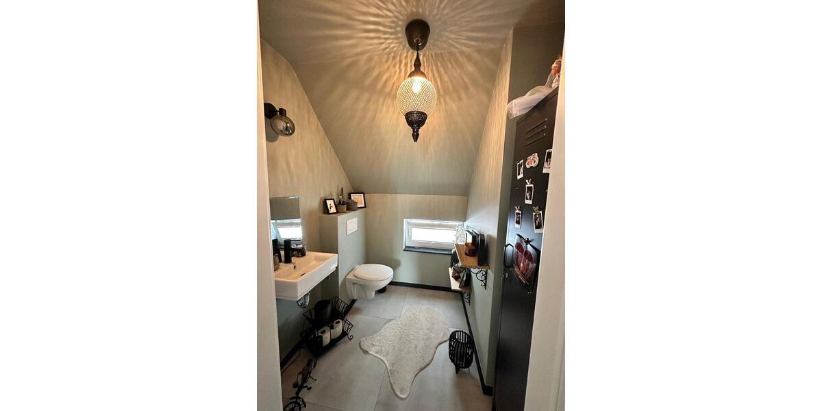 Dachgeschoßwohnung Bergheim Ahe - 3.5 Zimmer, 120 m&sup2;, 459.000&euro; | Angebot:25551098