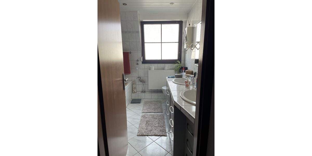 Reihenendhaus Rösrath - 6 Zimmer, 129 m&sup2;, 570.000&euro; | Angebot:25322570