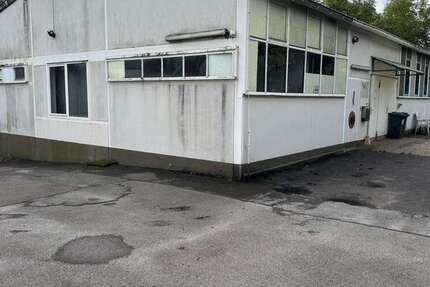 Halle in Solingen 450.000 € 350 m² zimmer