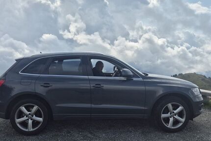 Audi Q5 213.000 km 9.970 &euro; Solingen 42653