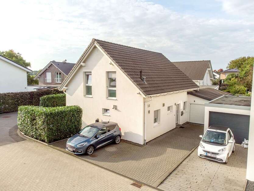 Haus zum Kaufen in Leichlingen 629.000 € 131 m² 5 zimmer