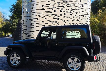 Jeep Wrangler 90.500 km 25.200 &euro; Koeln 50999