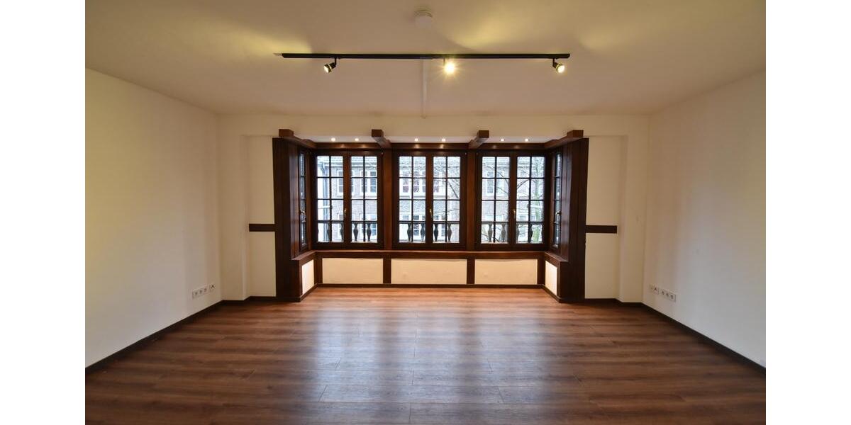 Etagenwohnung Düsseldorf - 2 Zimmer, 54 m&sup2;, 1.000&euro; | Angebot:26548233
