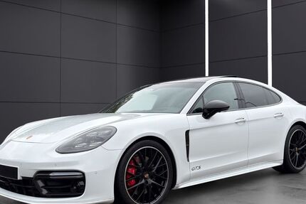 Porsche Panamera 36.081 km 119.990 € Hückeswagen 42499