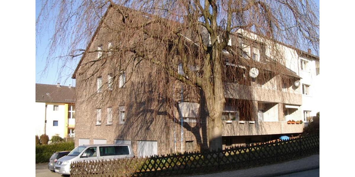 8 Familien Wohnhaus - 8 ETWs - in Burscheid Hilgen von Privat 20 zimmer