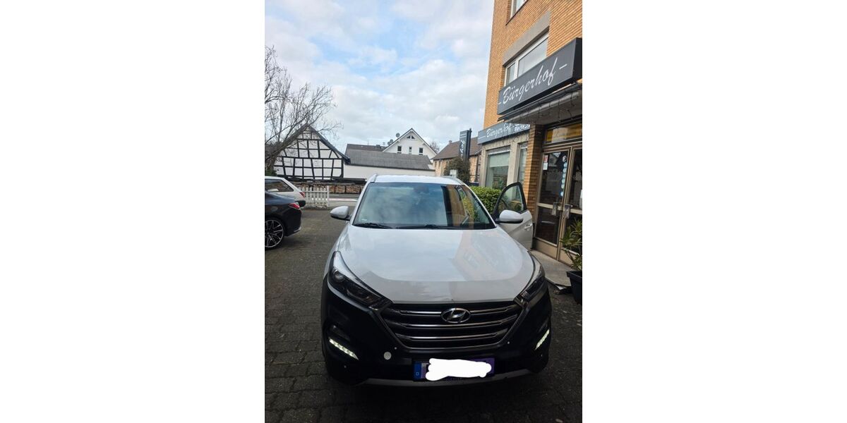 Hyundai TUCSON 210.000 km 11.000 &euro; Köln 51109