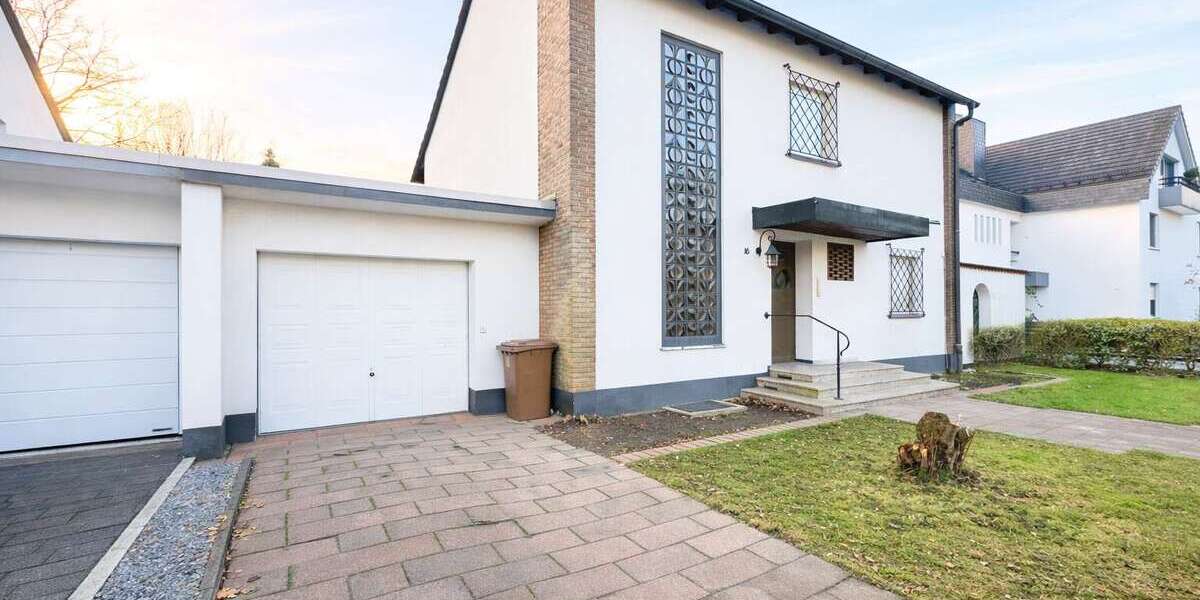 Haus zum Kaufen in Hilden 889.000 € 172 m² 8 zimmer