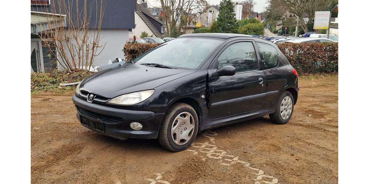 Peugeot 206 126.000 km 950 &euro; Bergisch Gladbach 51469