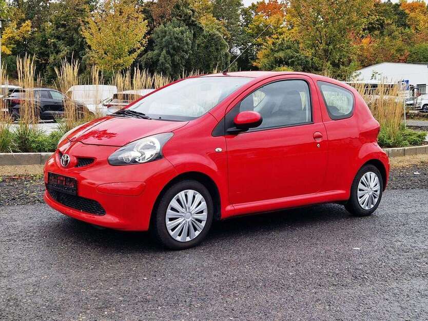 Toyota Aygo 159.000 km 2.600 € Bergisch Gladbach 51469