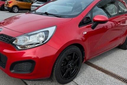 Kia Rio 25.000 km 6.990 &euro; Remscheid 42899