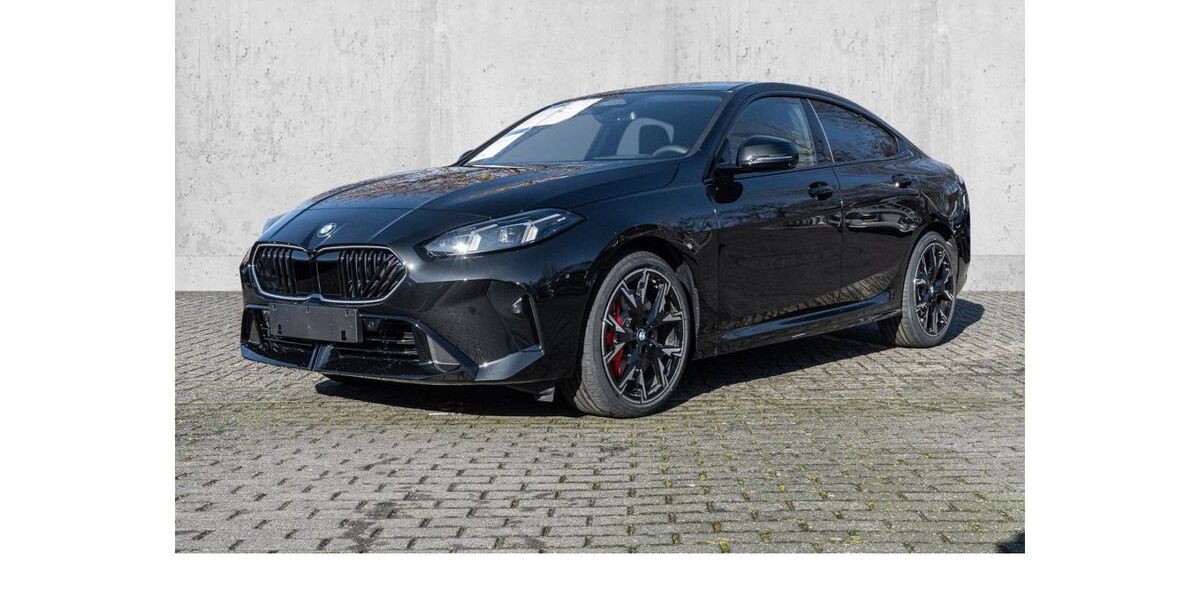 BMW 218 Gran Coupé 10.001 km 43.990 &euro; Hilden 40721