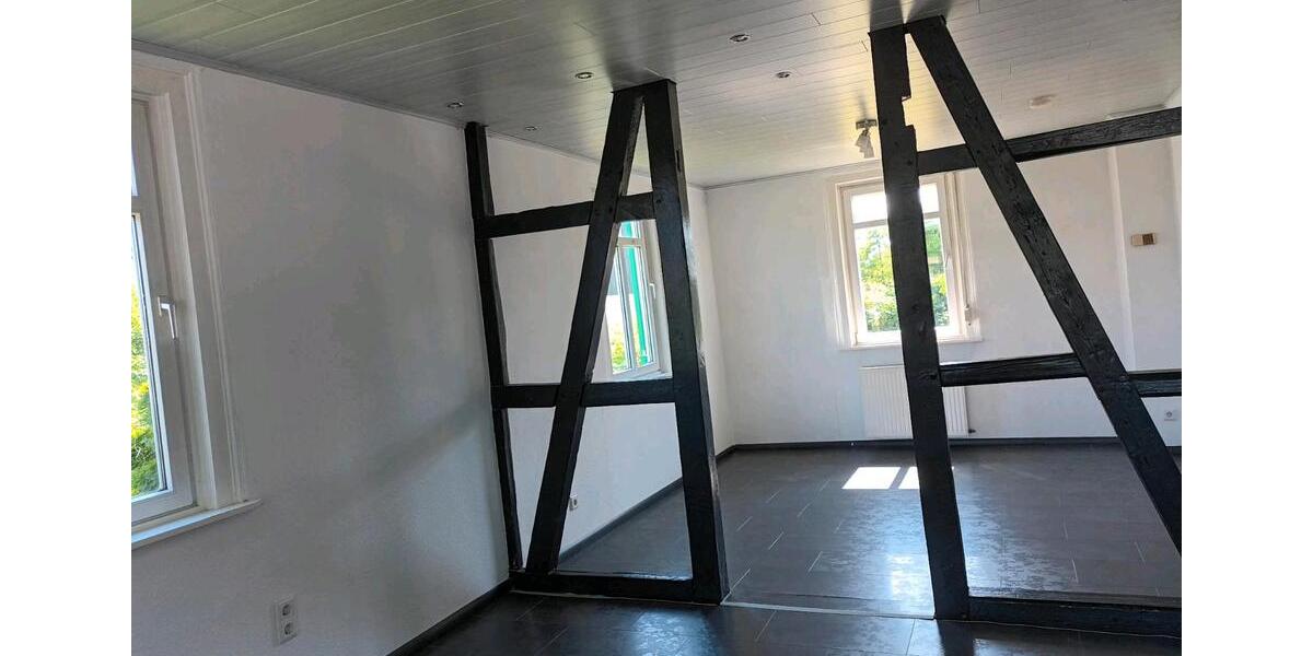 Einfamilienhaus Remscheid Reinshagen - 5 Zimmer, 133 m&sup2;, 280.000&euro; | Angebot:25080566