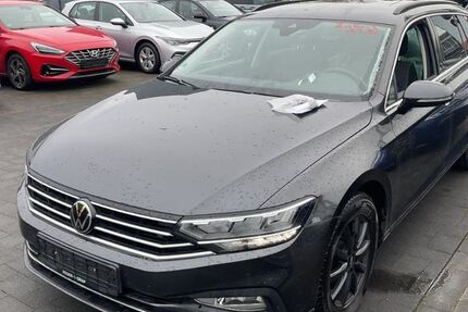 VW Passat 48.489 km 25.350 &euro; Hilden 40721
