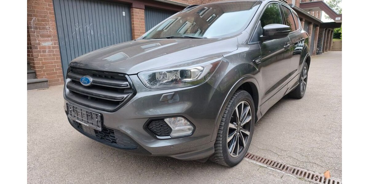 Ford Kuga 116.000 km 15.500 &euro; Troisdorf 53844