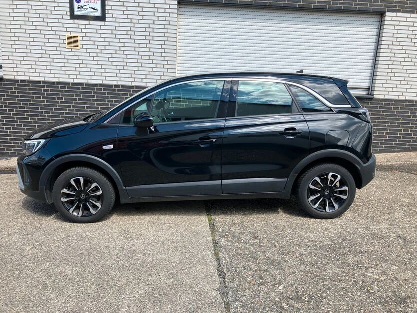Opel Crossland (X) 50.326 km 15.990 € Hilden 40721