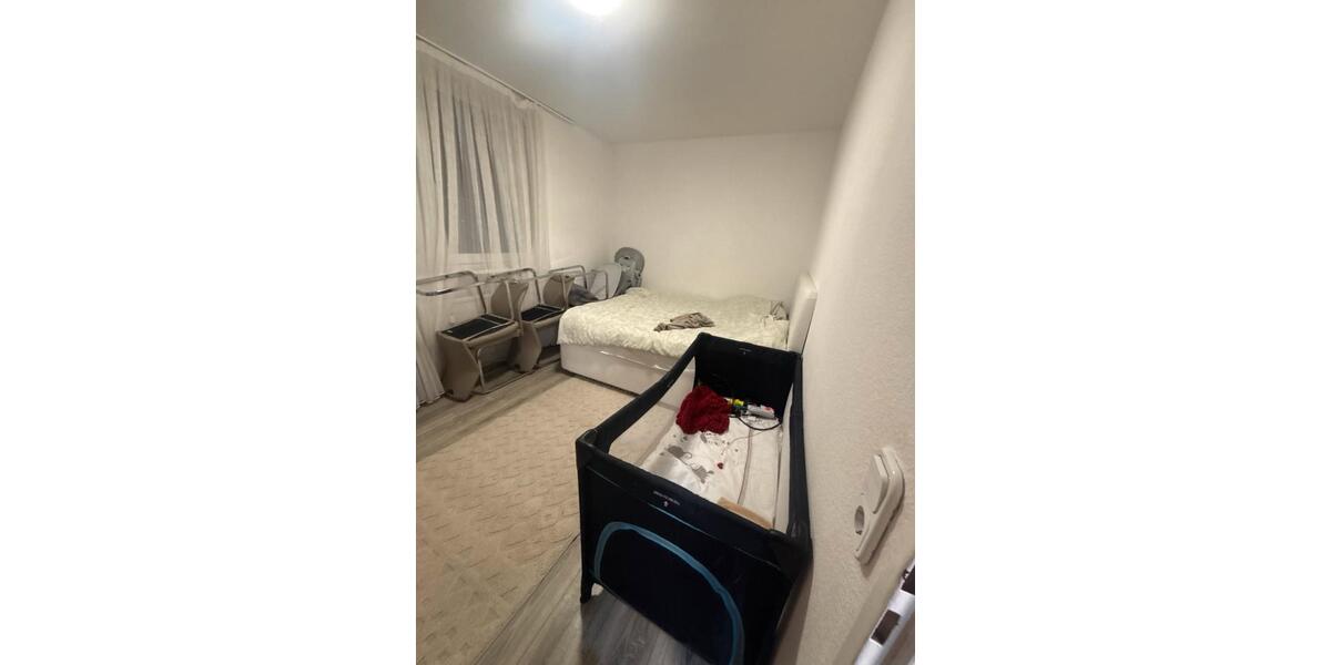 Etagenwohnung Neuss Erfttal - 4 Zimmer, 78 m&sup2;, 230.000&euro; | Angebot:25294024