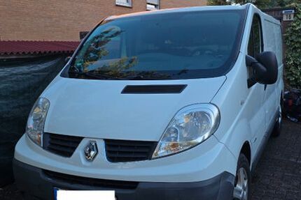 Renault Trafic 109.000 km 7.790 &euro; Solingen 42651