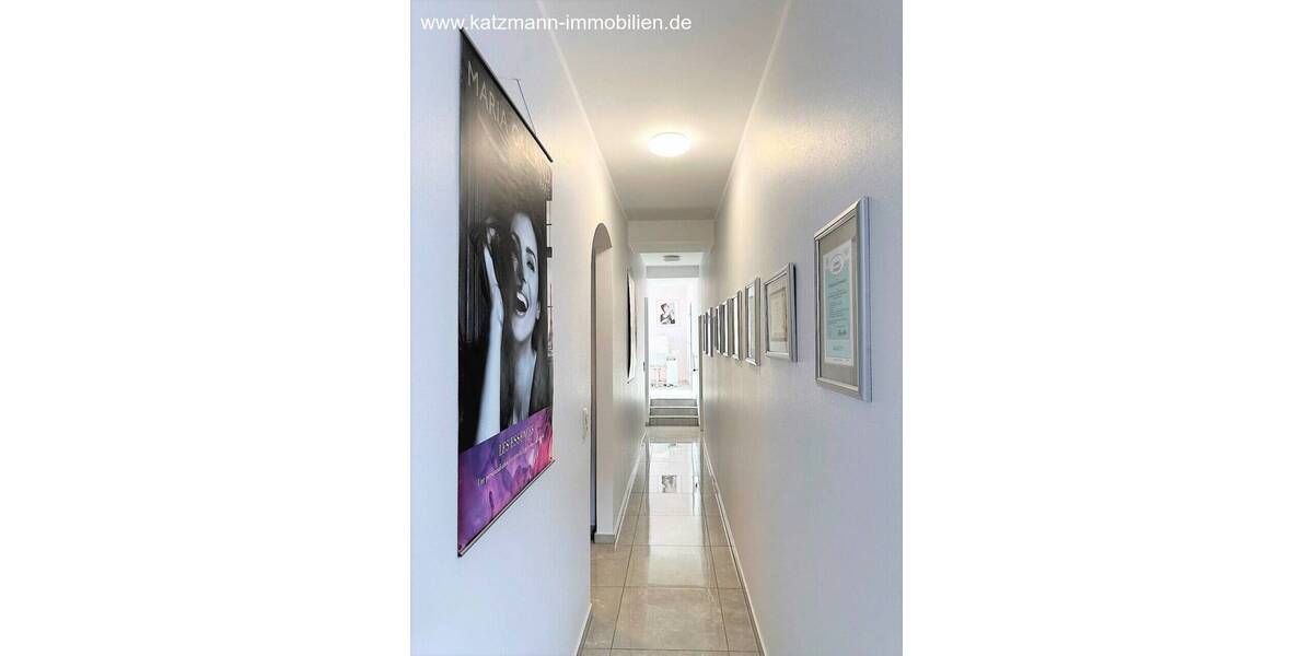 Gewerbeobjekt Kerpen Sindorf - 4 Zimmer, 109 m&sup2;, 952&euro; | Angebot:20968241