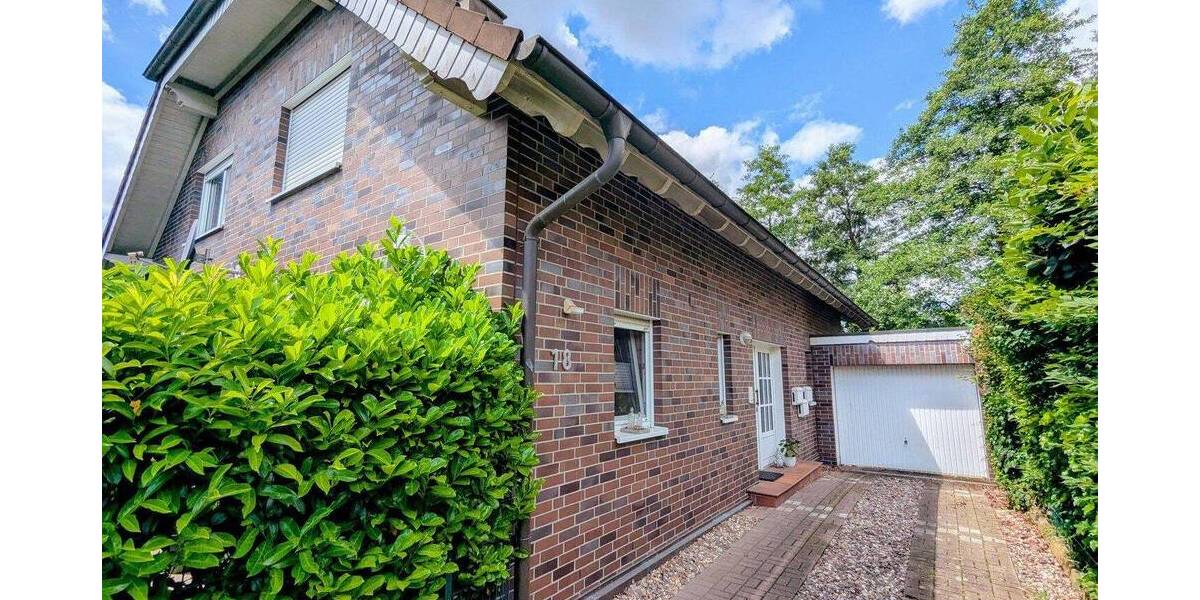 Einfamilienhaus Langenfeld (Rheinland) Richrath - 8 Zimmer, 301 m&sup2;, 995.000&euro; | Angebot:26824078